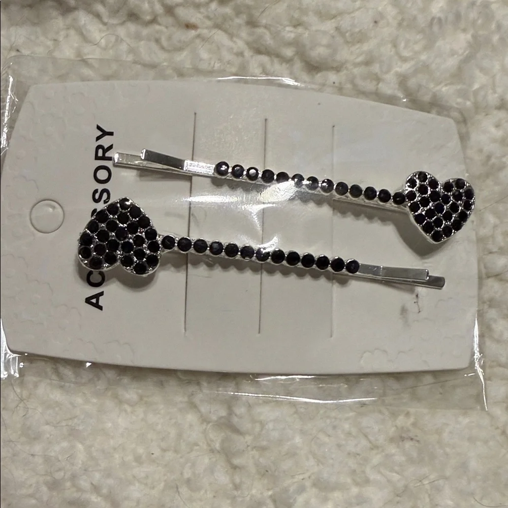 Heart Rhinestone Hair Clips Set - Picture 8 of 15